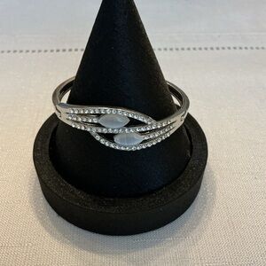 Silver Tone Rhinestone Bracelet/Bangle